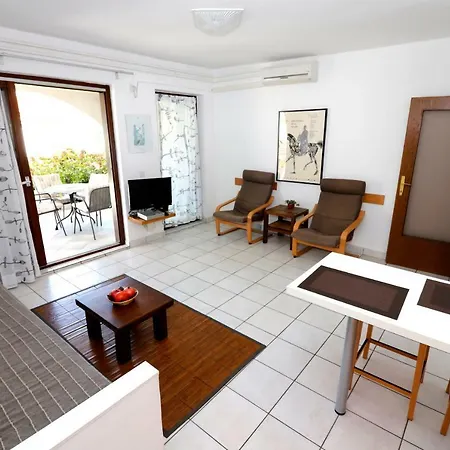 Apartmán Draga 17 *