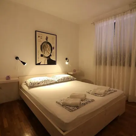 Apartmán Draga 17 *