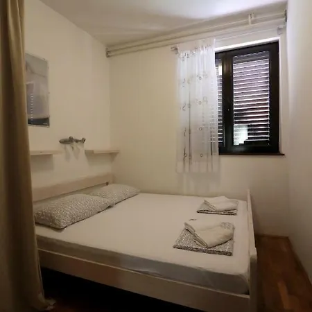 Apartment Draga 17