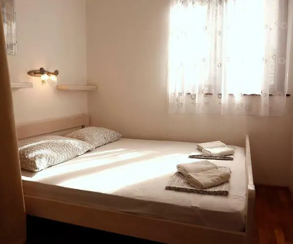 Apartament Draga 17 *